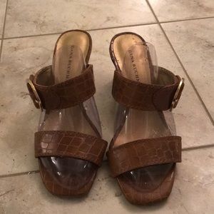 Dana Buchman Size 7.5 Sandals